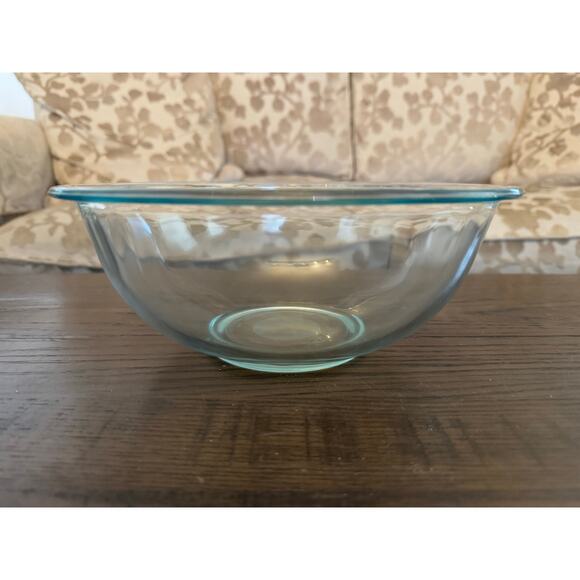 Pyrex Mixing Bowl Originals #323 – 2.4 Liter Clear Glass w/ Green Tint - Picture 5 of 8